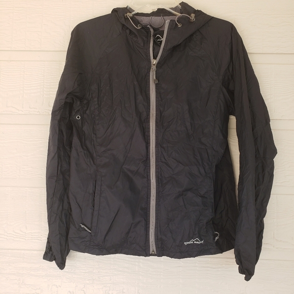 Eddie Bauer Jackets & Blazers - Eddie Bauer windbreaker hoodie Jacket pockets XS Ventilated Back Lightweight Zip